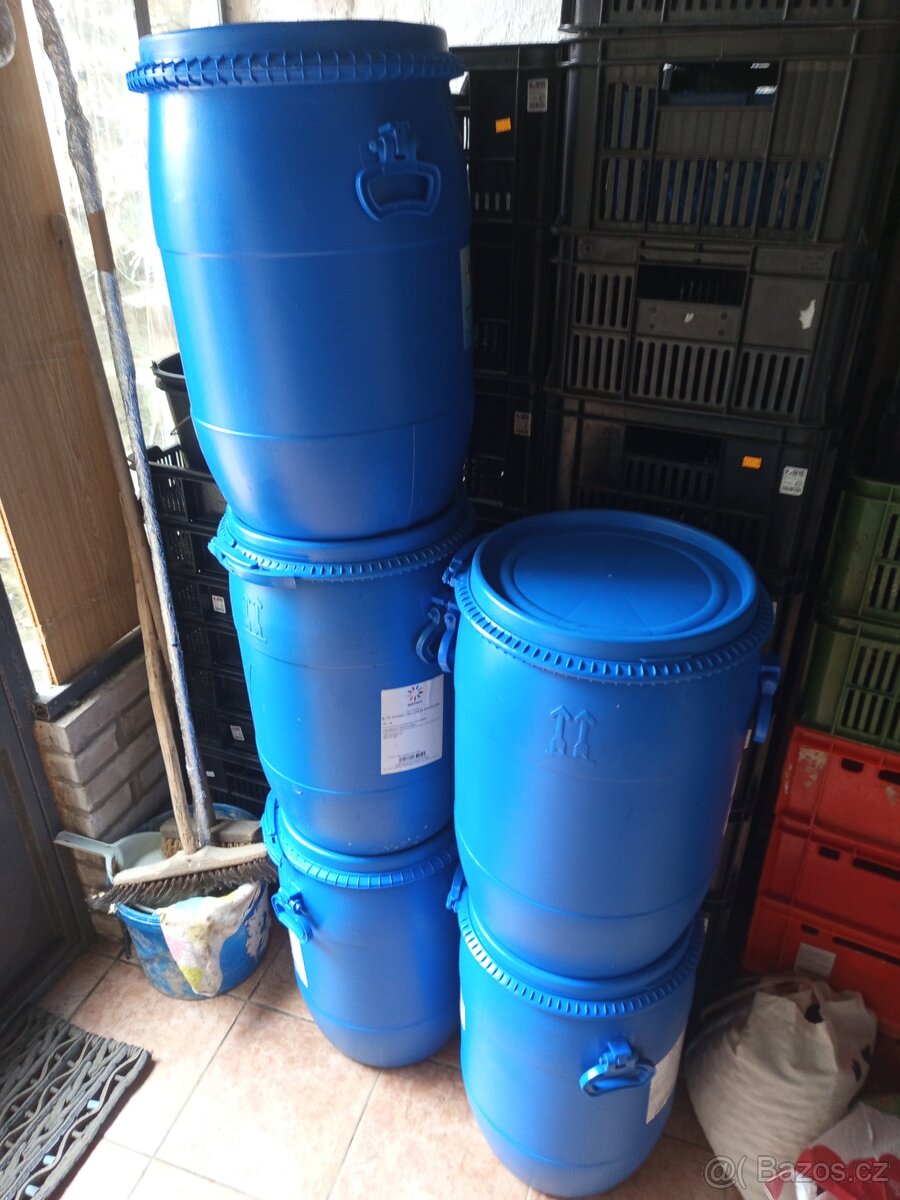 Plastové sudy - 2
