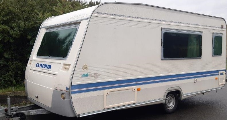 Karavan Adria 480 bez TP-SPZ - 2