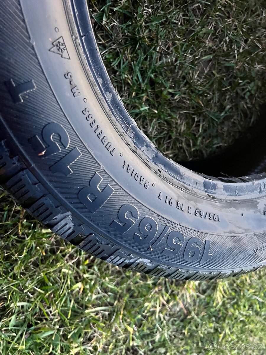 2ks zimní pneu 195/65 r15 - 2