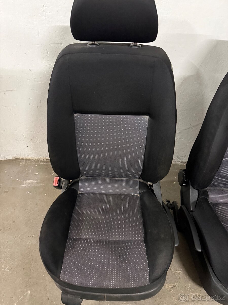Vyhřívané sedačky VW Golf IV - 2