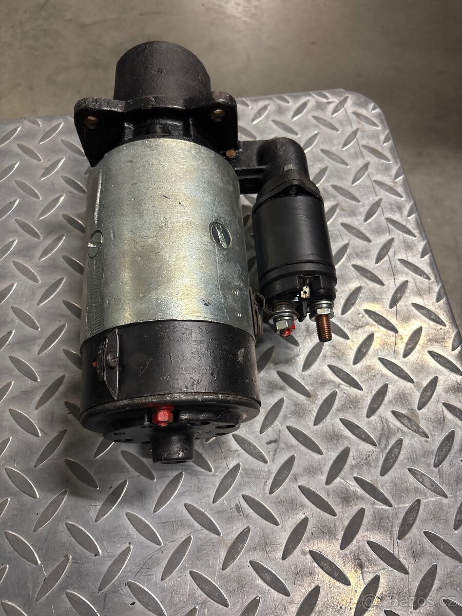 Startér Zetor 7011 - 2