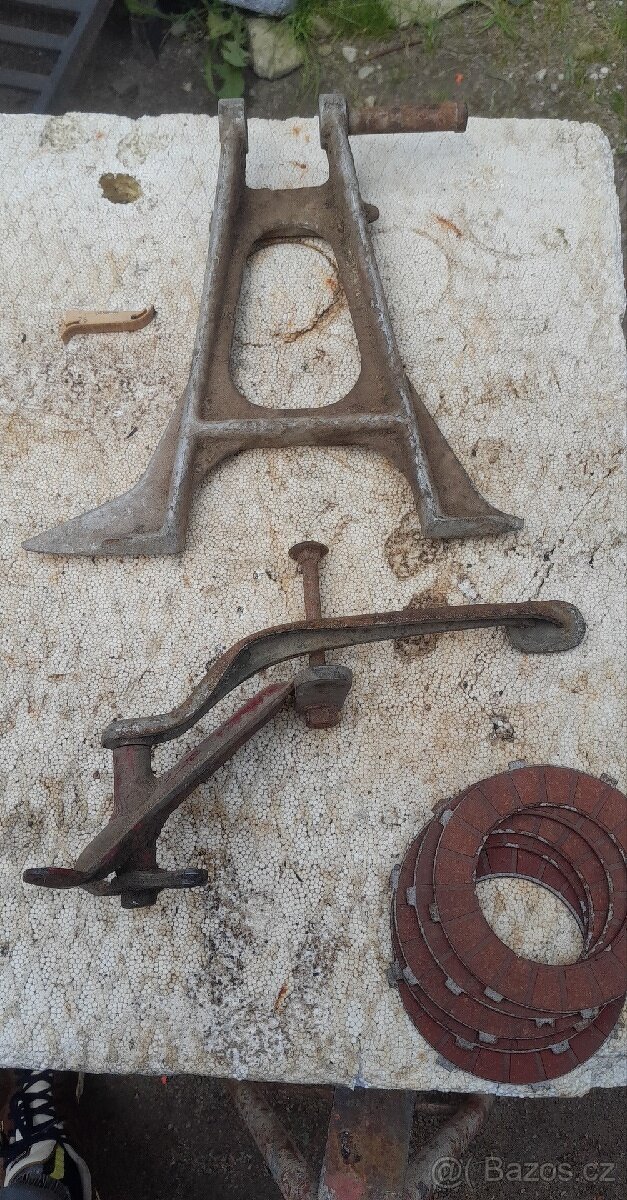 Jawa kývačka panelka 350 - 2