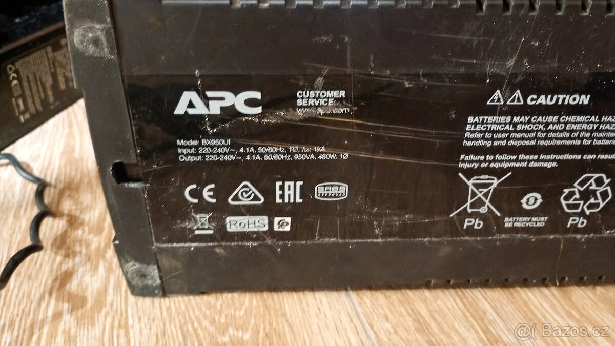 prodám UPS APC 950 - 2