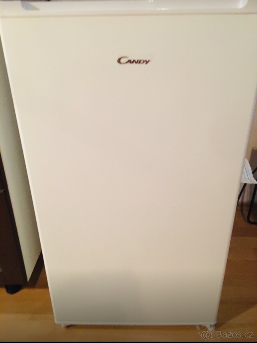 Malá lednička zn. Candy - 2
