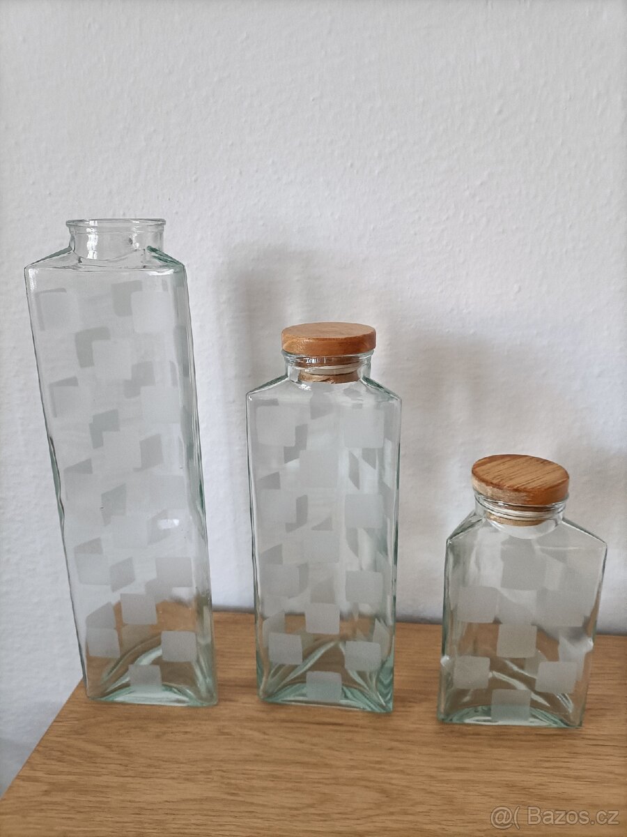 Skleněné dózy, nádoby, dekorace - 2