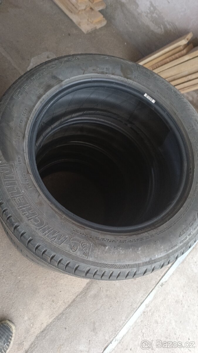 Letní 215/60 R17 - 2