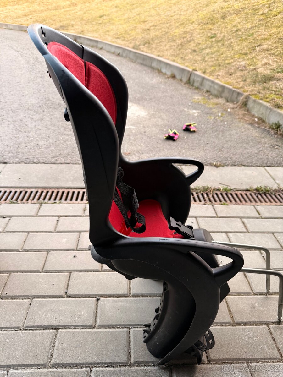 Dětská sedačka na kolo - 2