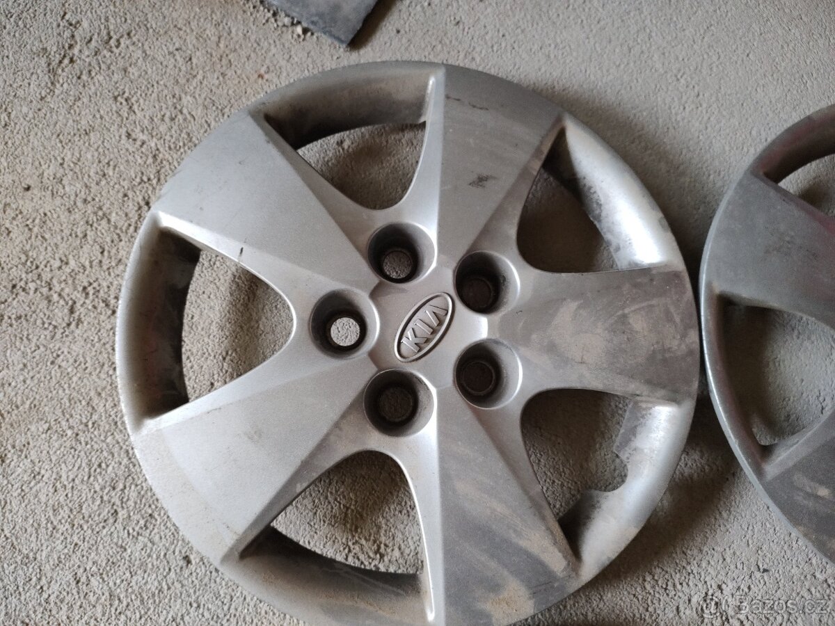 Kryty kol originál Kia R15 - 2