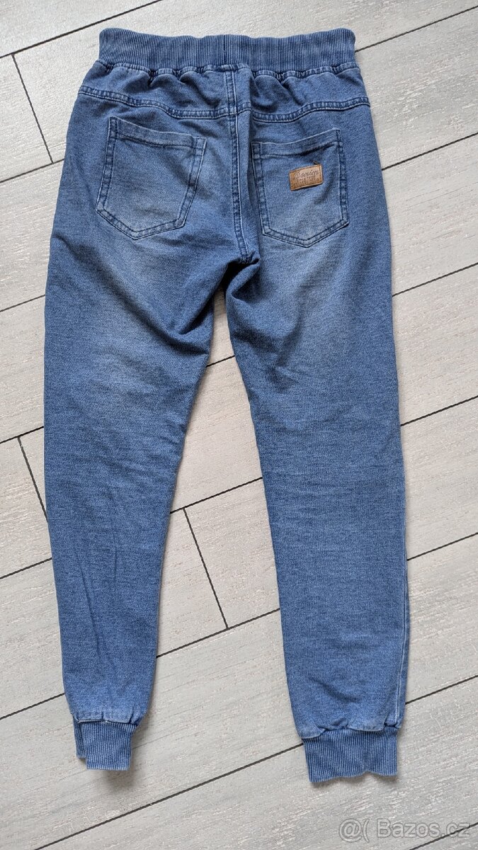 Prodám chlapecké teplákové džíny - 2