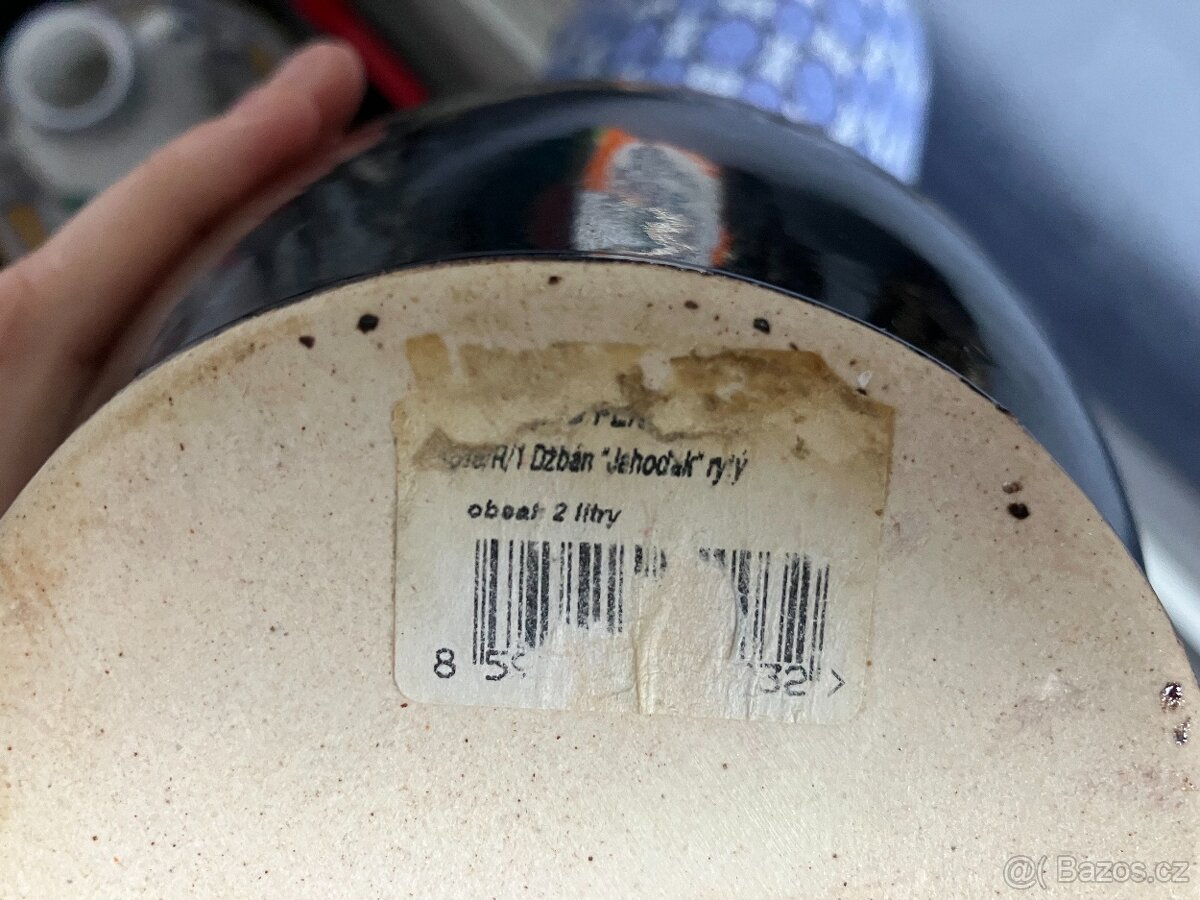 Keramický džbán, zdobeno rytím, 2 l - 2