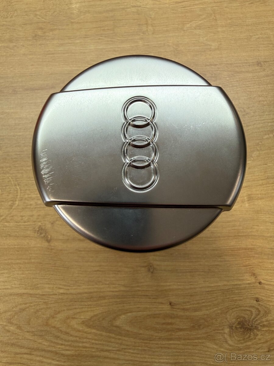 Popelník Audi - 2