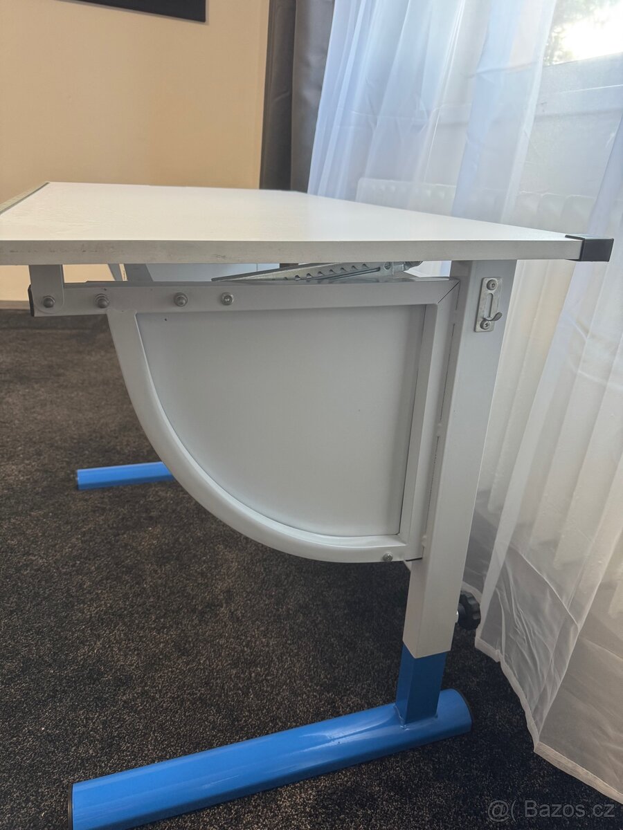 Psací stůl - 2
