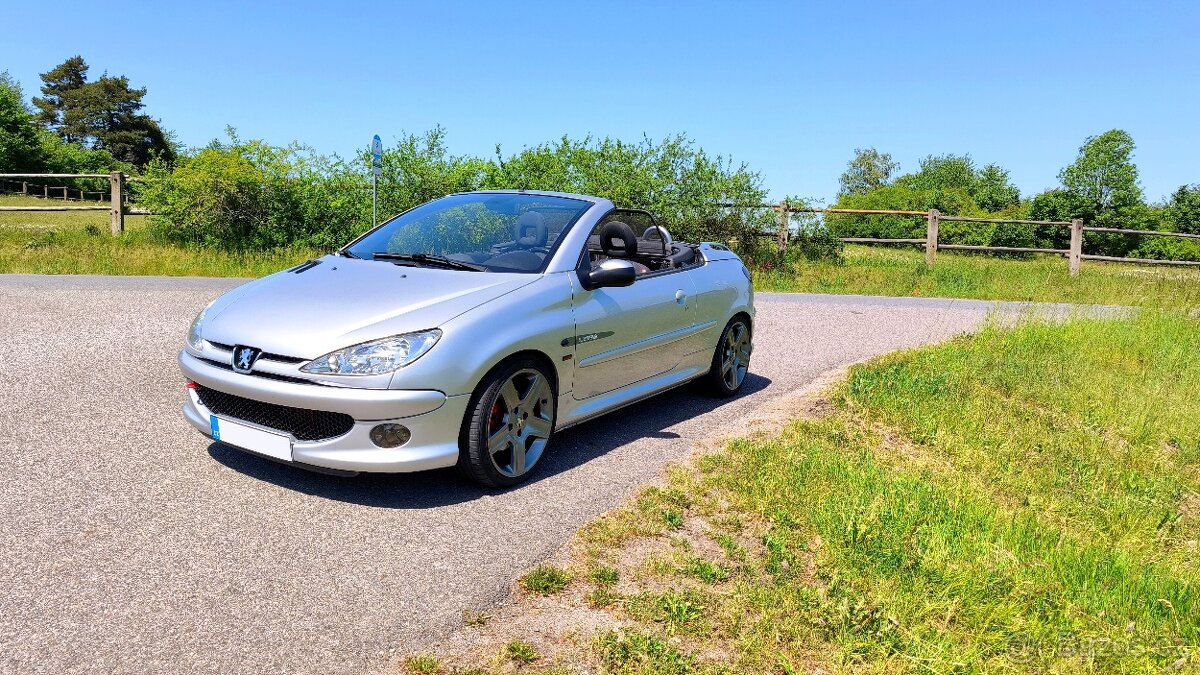 Peugeot 206CC 2.0 16V Quiksilver - 2