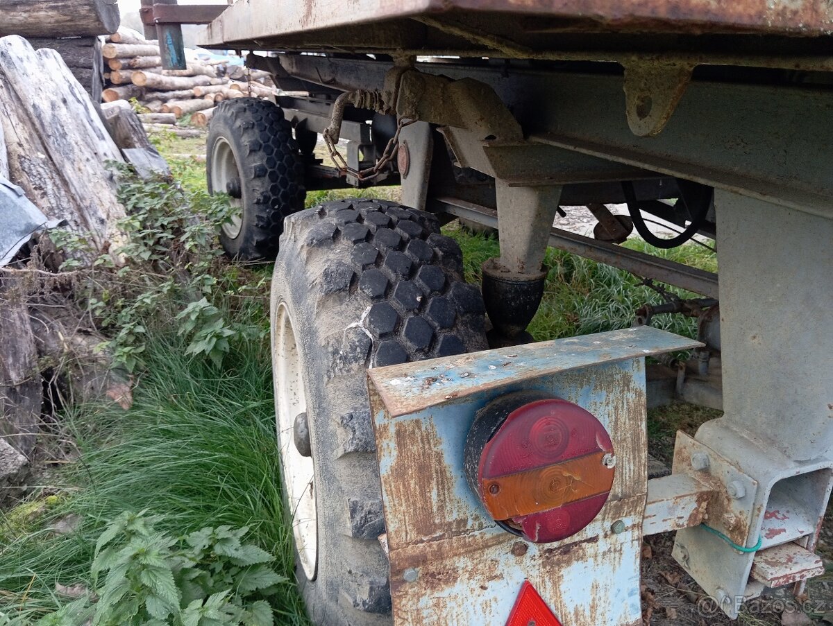 Traktorová čtyřkolová vlečka Hw6011 - 2