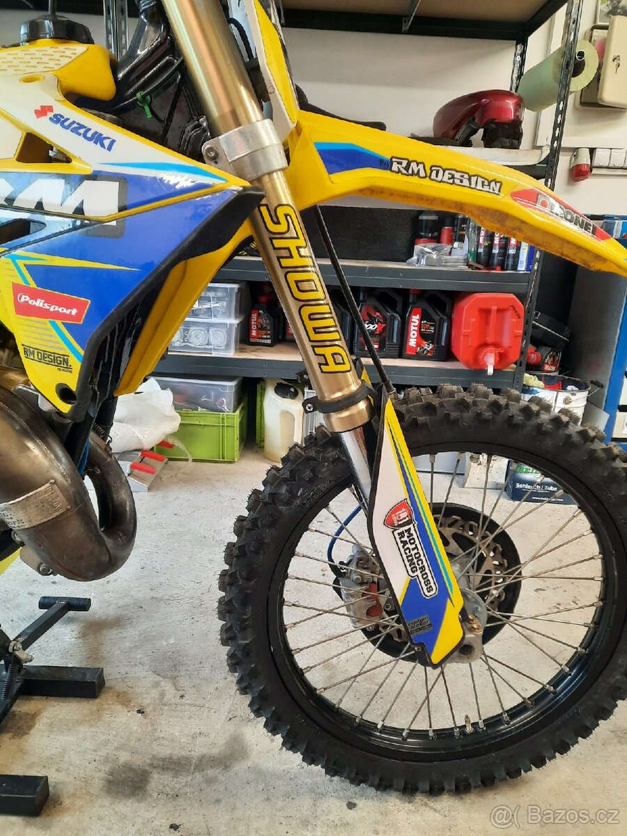 Suzuki rm 125