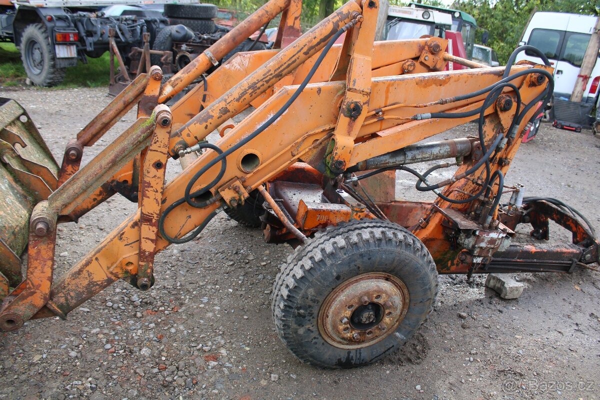 Zetor 7211 čelní nakladač ln 7211 lopata deska s vidlemi - 2