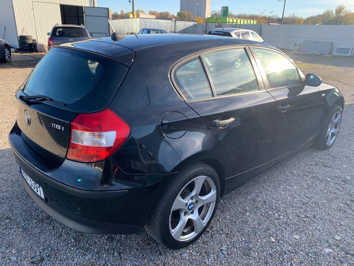 BMW 1 E87 RESERVACE - 2