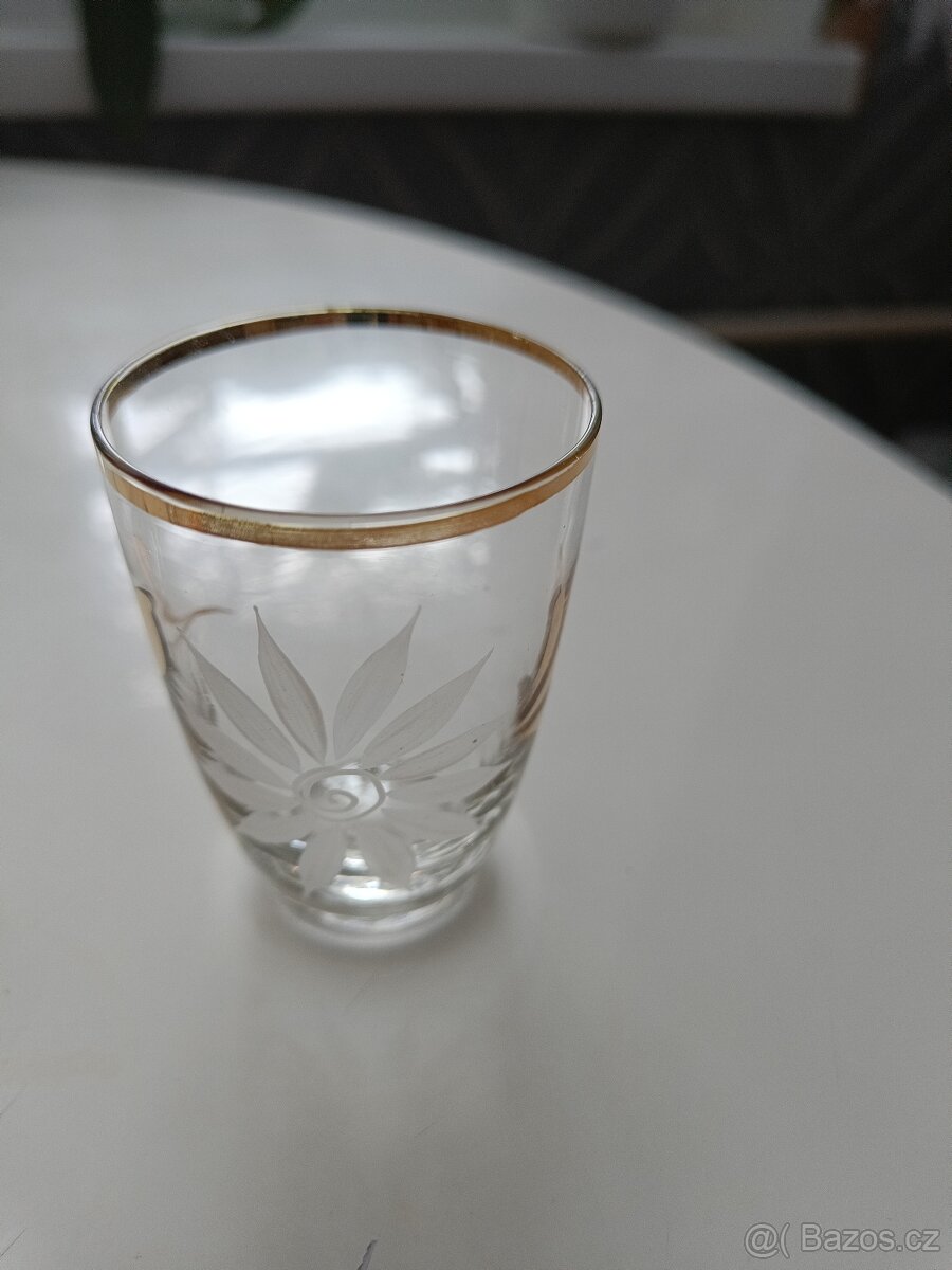 Set karafa a 6 skleniček - 2