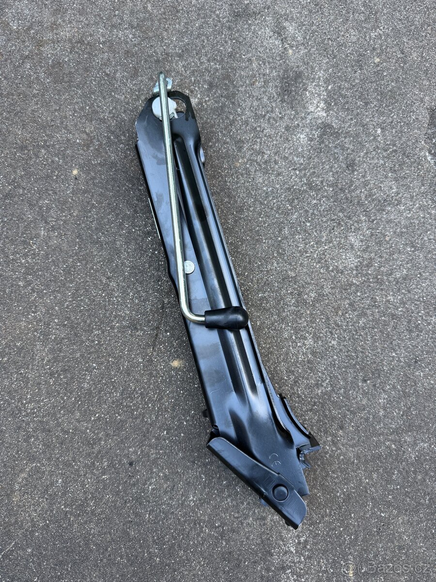 Zvedák hever VW Transporter Multivan Caravelle - 2