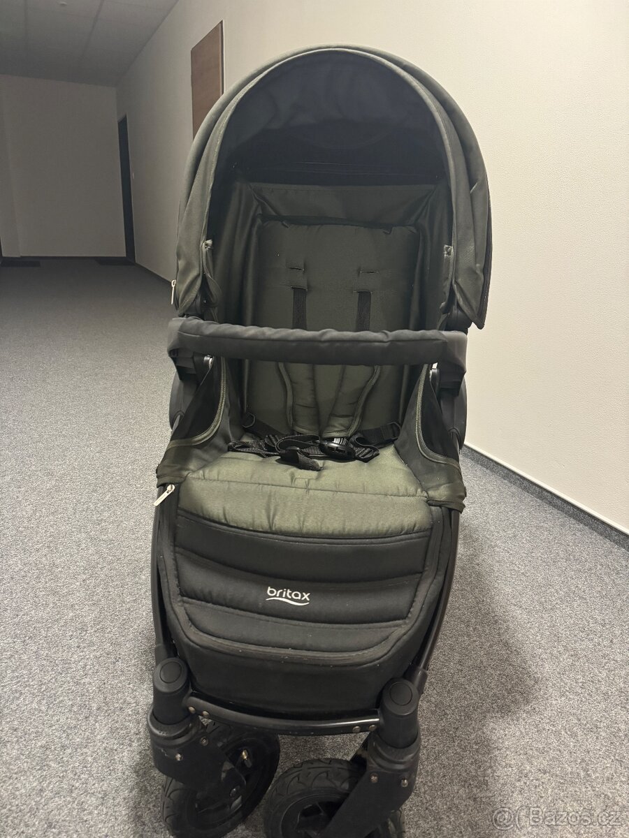 Sportovní kočárek britax - 2