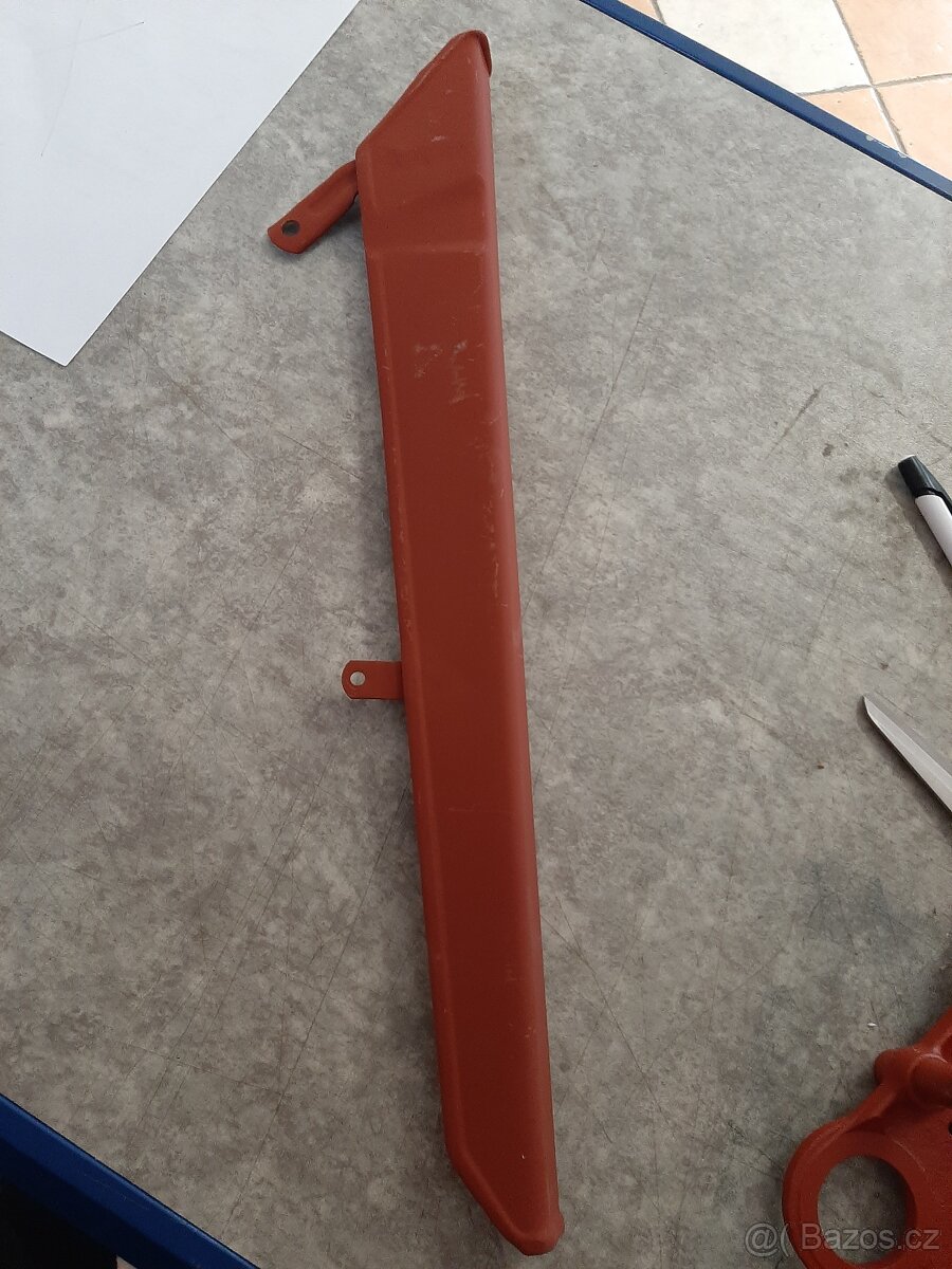 Kryt řetězu jawa 23 Mustang - 2