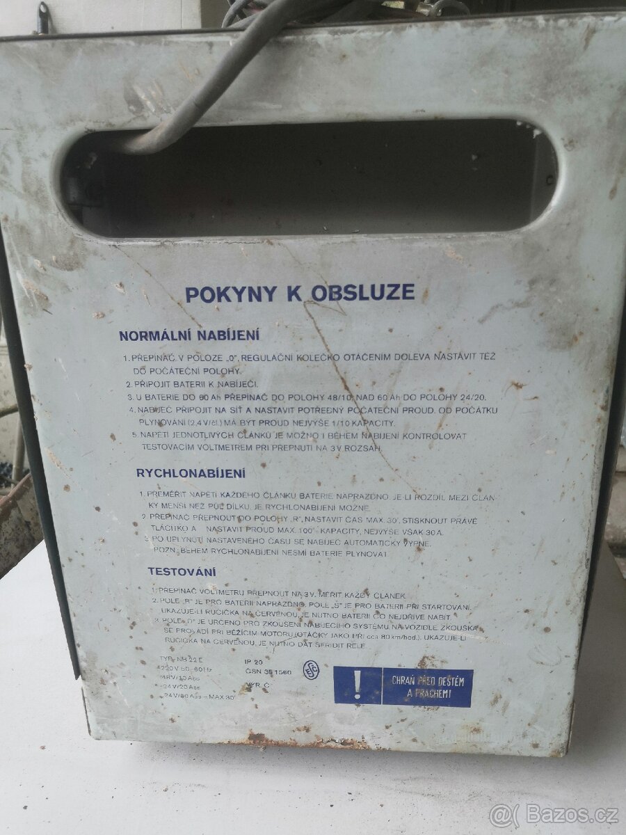 Nabíječka NB 22 E - 2