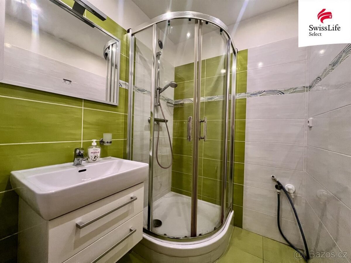 Pronájem bytu 2+1 51 m2 Kosmonautů, Mělník - 2