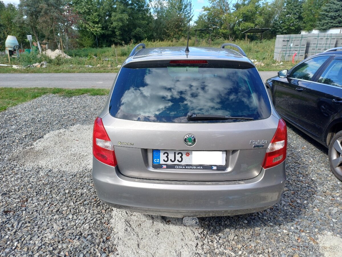 Škoda fabia combi 1.4 16v 63kw - 2