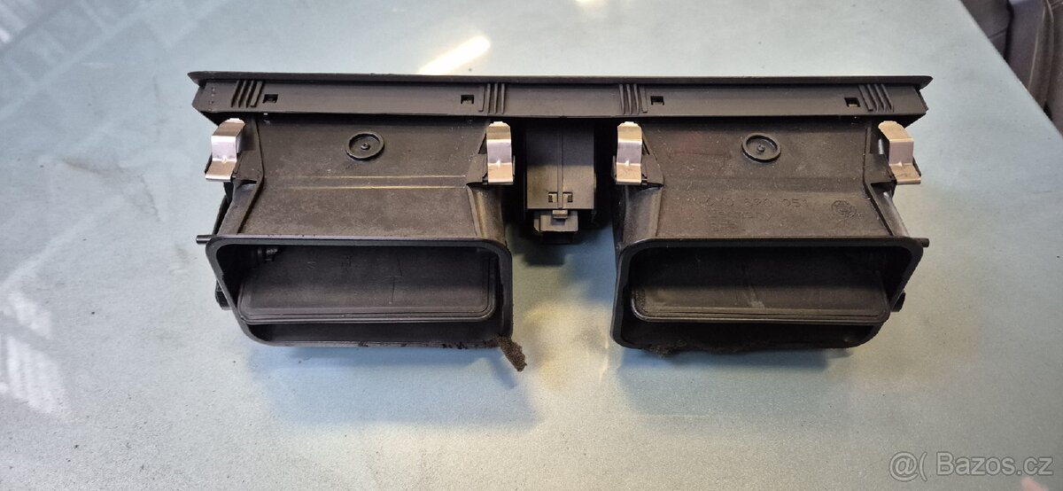 Škoda Fabia 1,větrací mřížka - 2