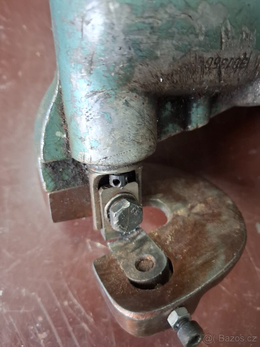 Elektrické nůžky na plech EN3 - 2