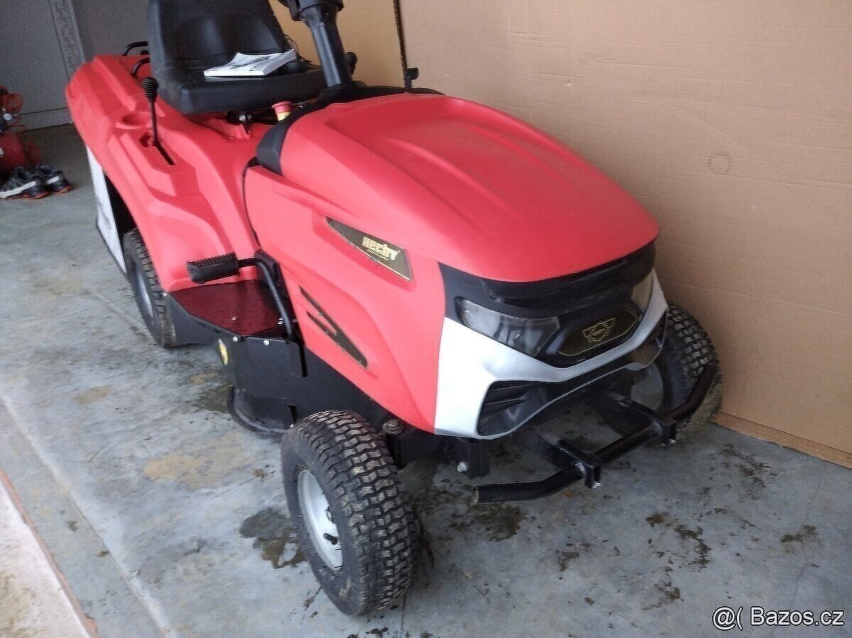 Zahradní trakturek HECHT - 2