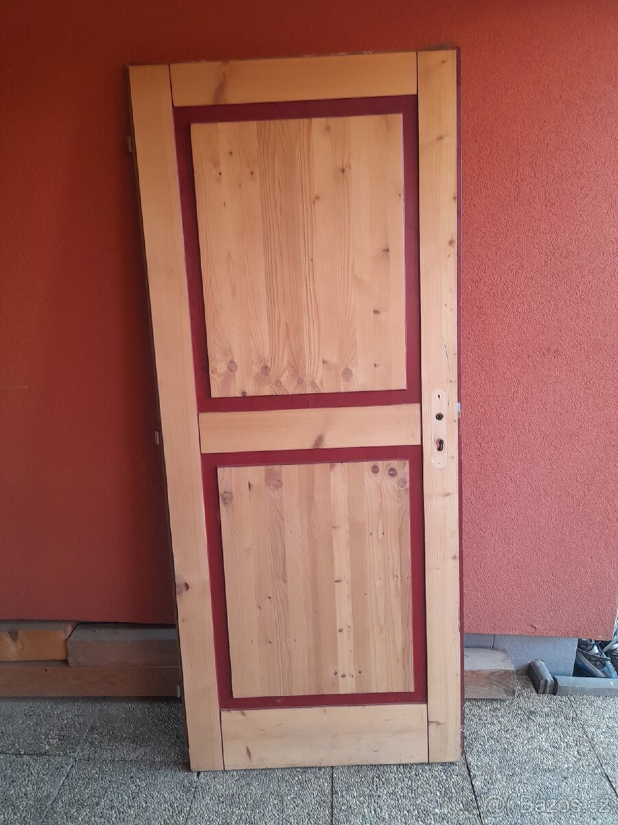 Vchodové dveře masiv - 2