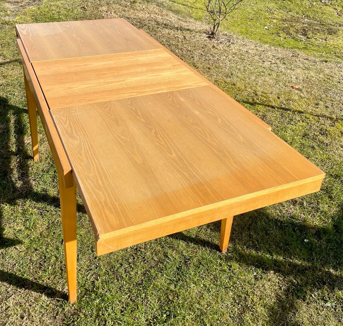 Rozkládací stůl - 2