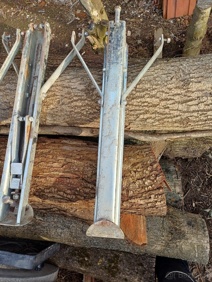 Podpěrná vyrouvnávací noha - 2