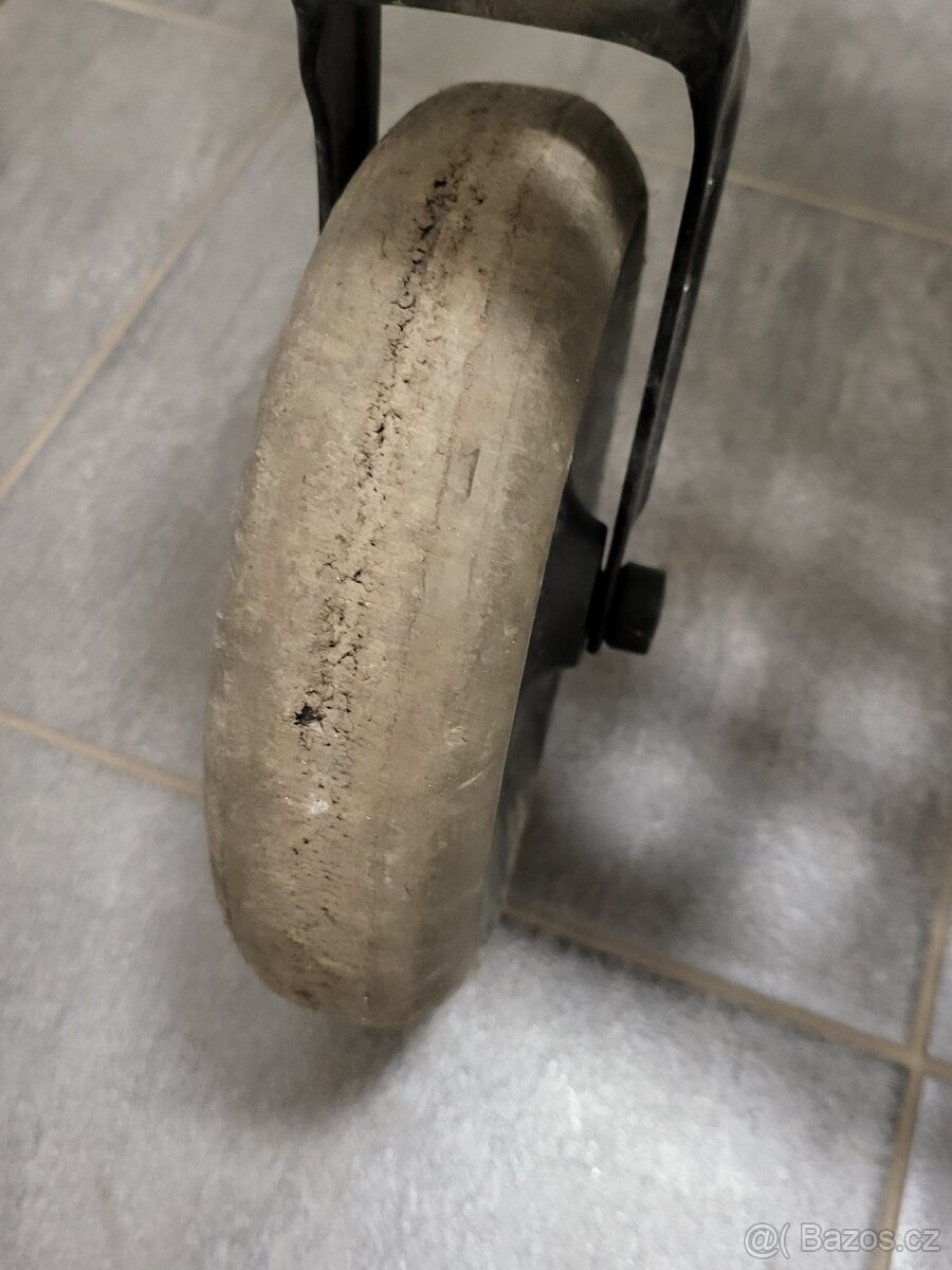 levné seniorské chodítko - 2