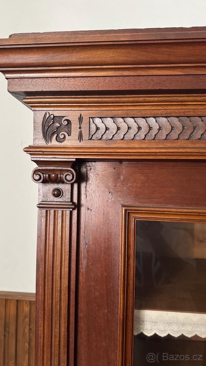 Starozitna skrin na servis - 2