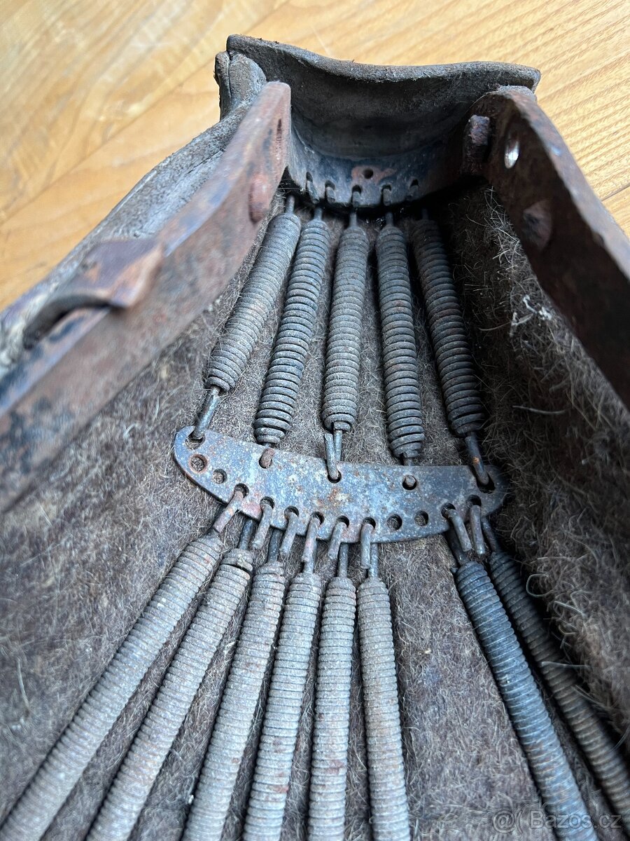 Sedlo ČZ 175 předválečná - 2