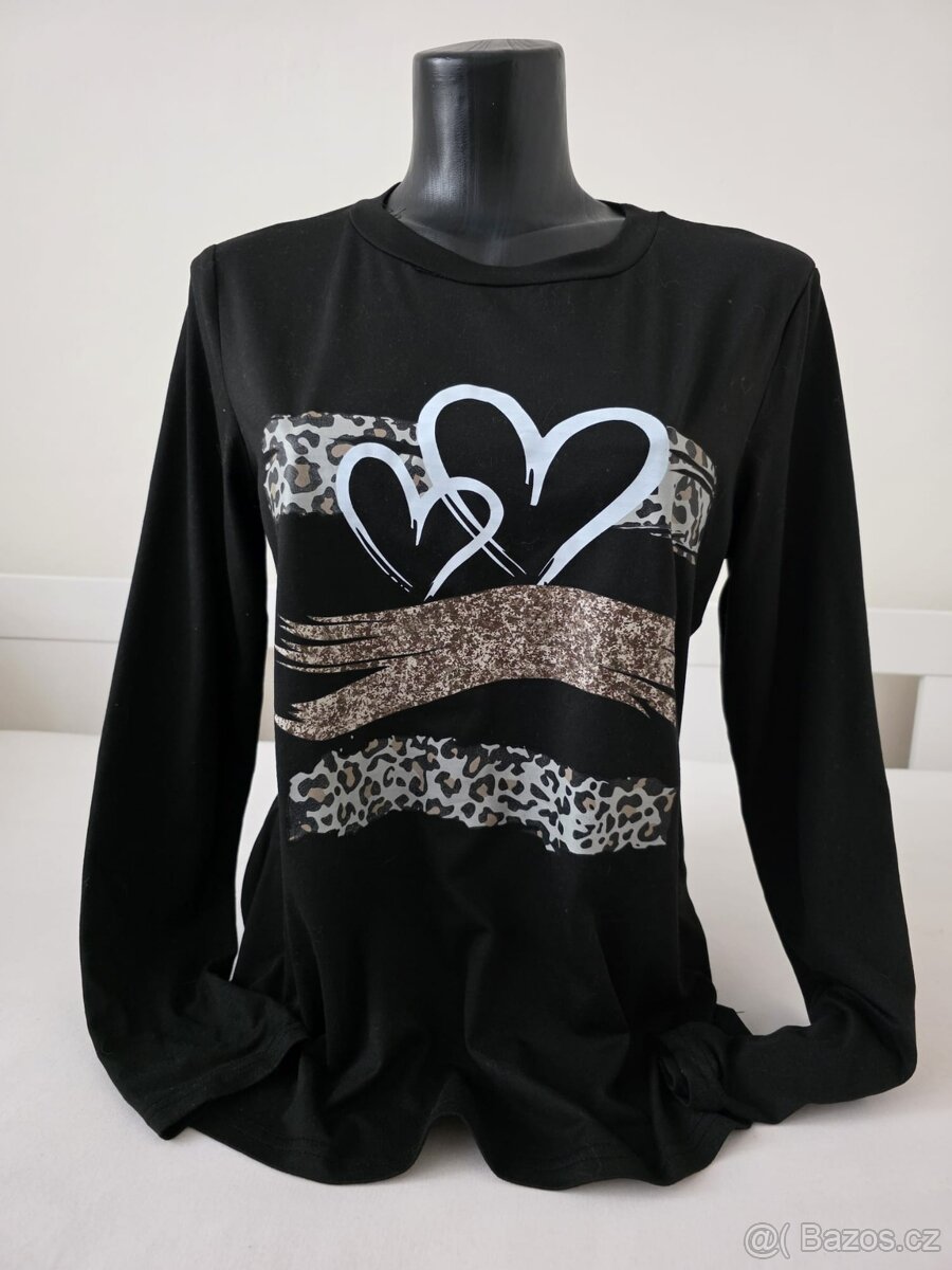 Dámské černé tričko s potiskem - M - M/L - 2