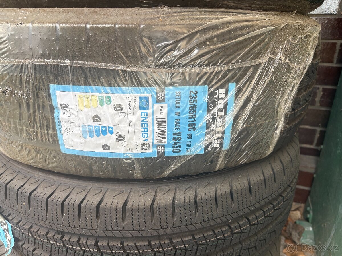Rotalla setula W race VS450 235/65R16C - 2