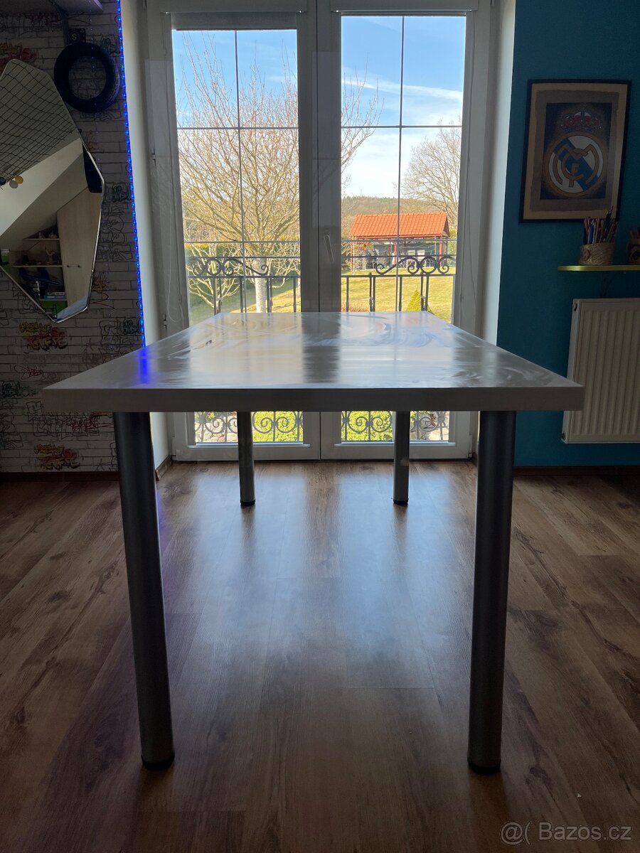 Stůl 160 cm X 80 - 2
