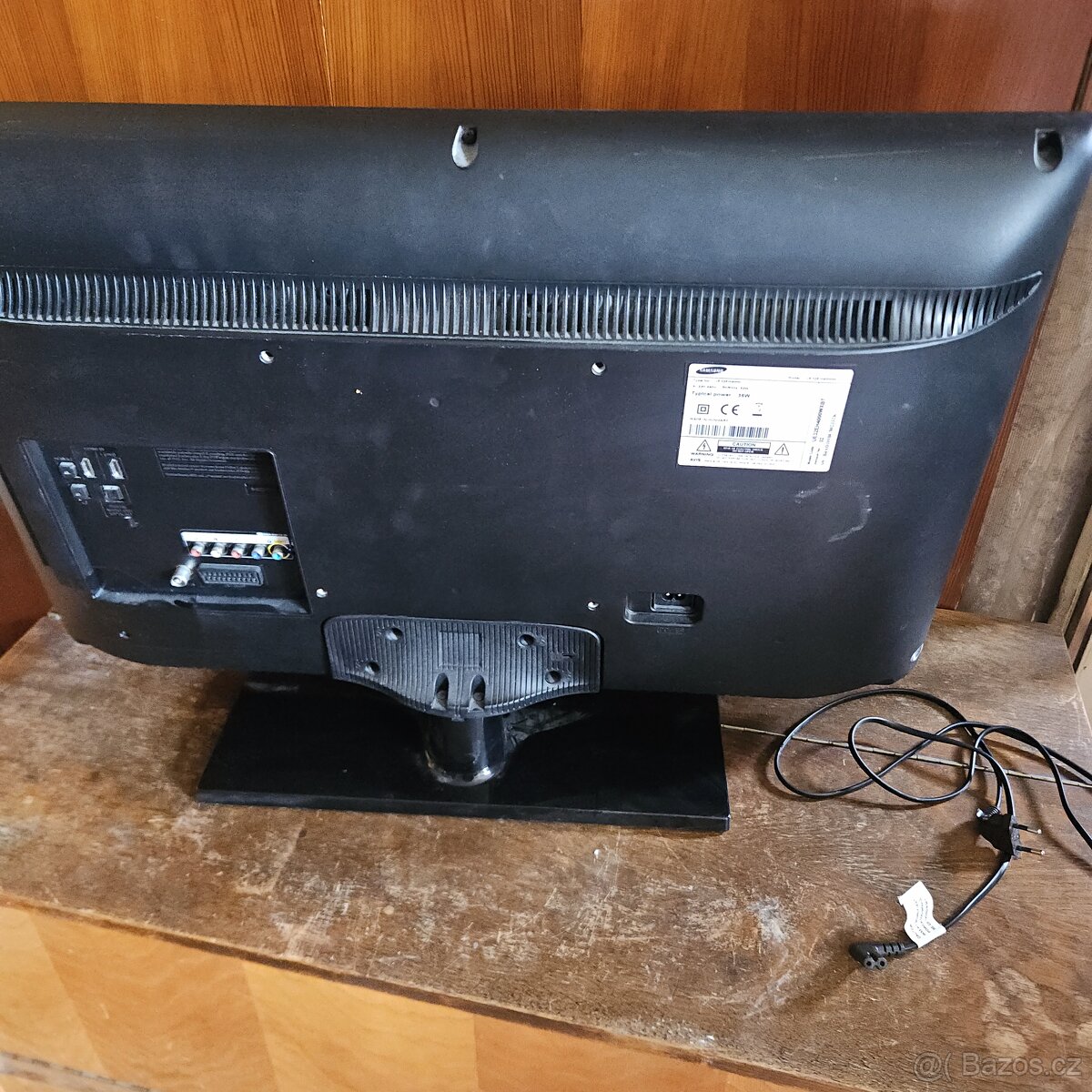 Samsung televize 32 palců/81cm - 2