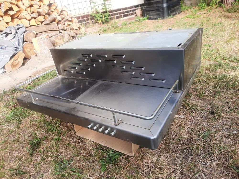 kuchyňský nerezový odsavač par - 2