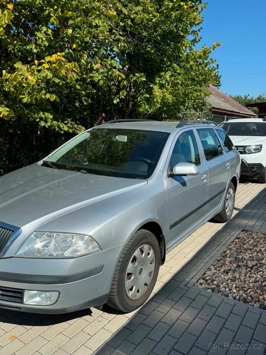 Škoda Octavia II - 2