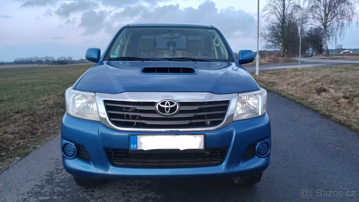 Toyota Hilux 2.5 D4D Doublecab 4x4 - 2