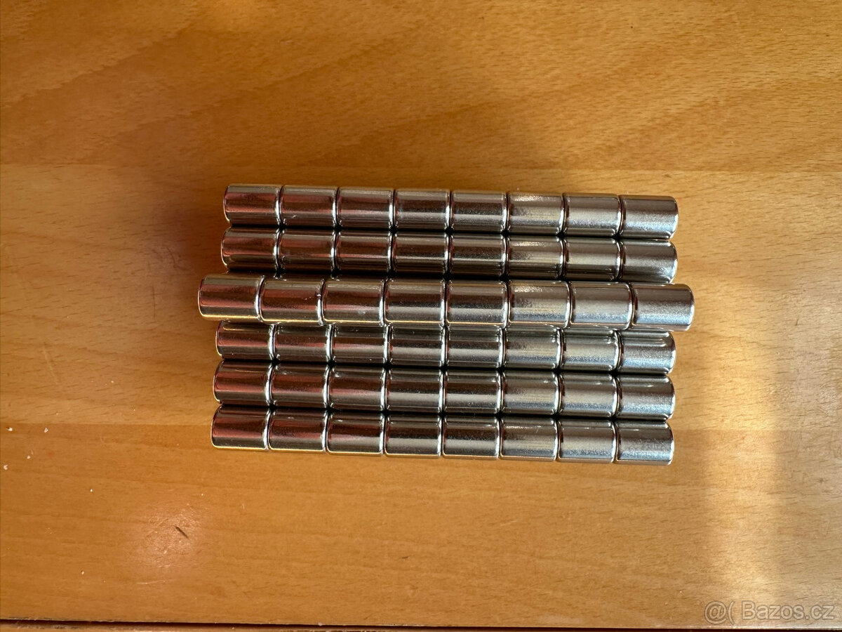 Neodymový magnet 10 x 8 mm - 2