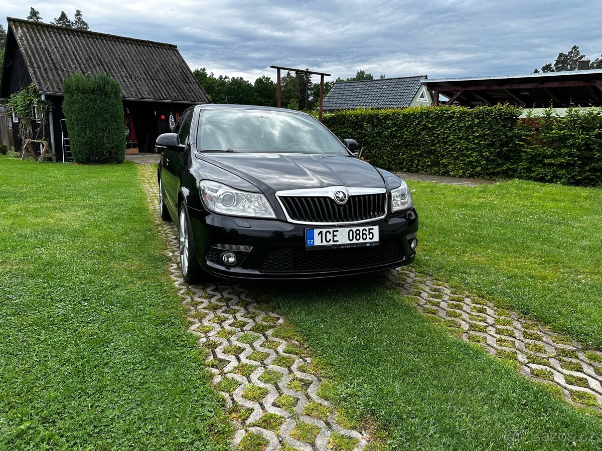 Škoda octavia 2 RS - 2