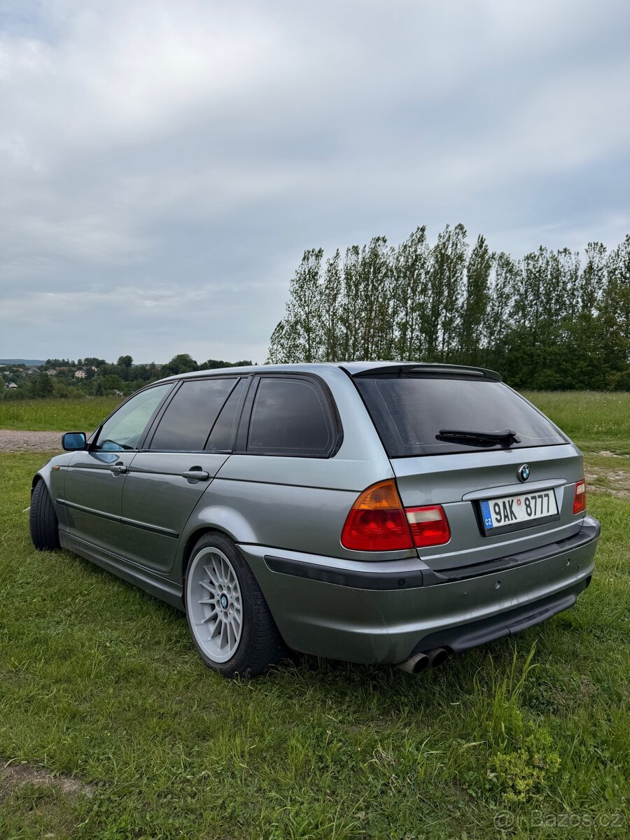 BMW e46 325i - 2