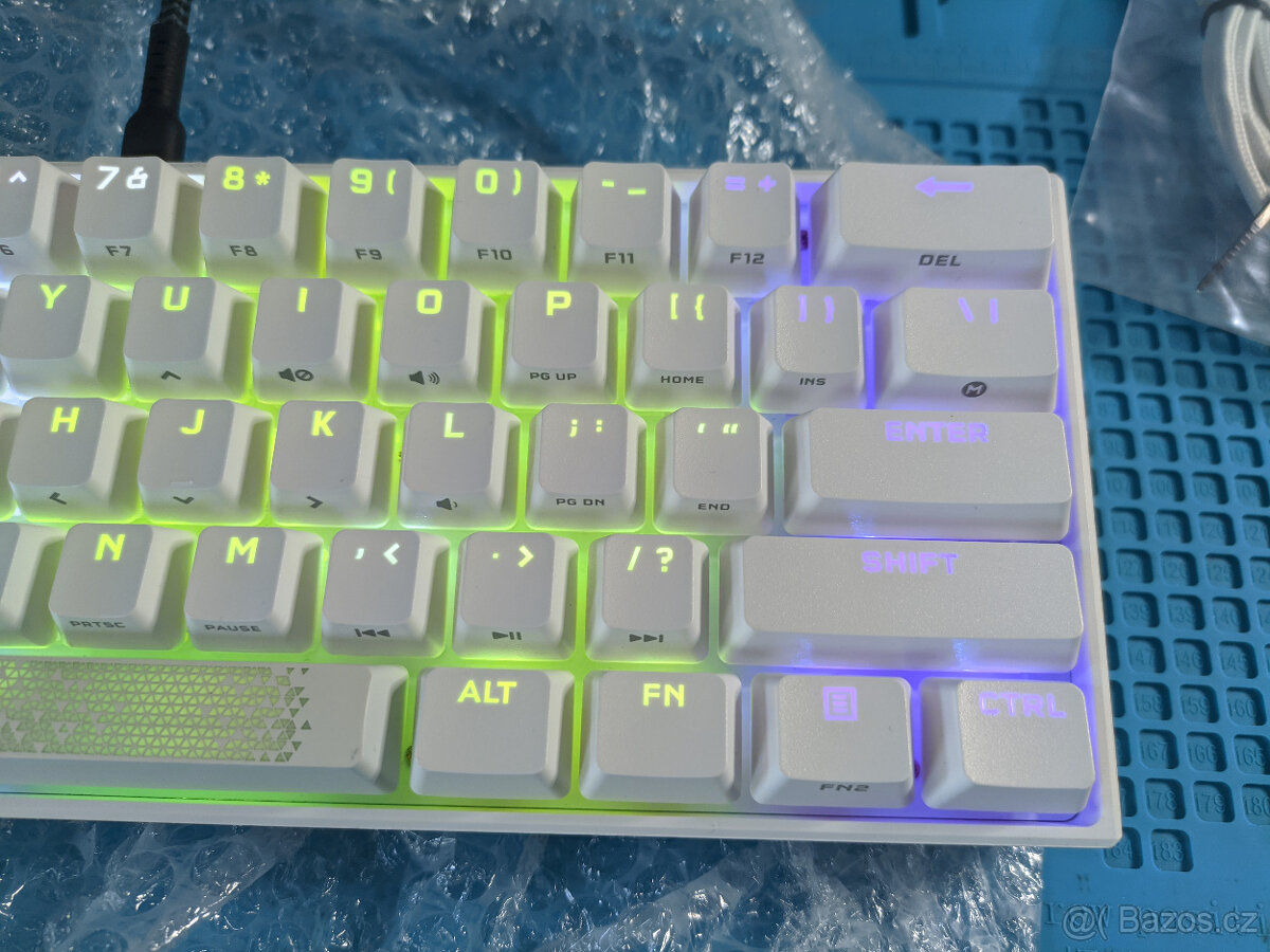 klávesnice herní Corsair K65 RGB MINI - 2