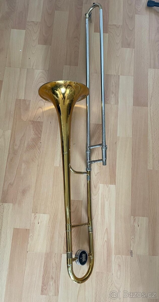 Prodám trombon s příslušenstvím - 2