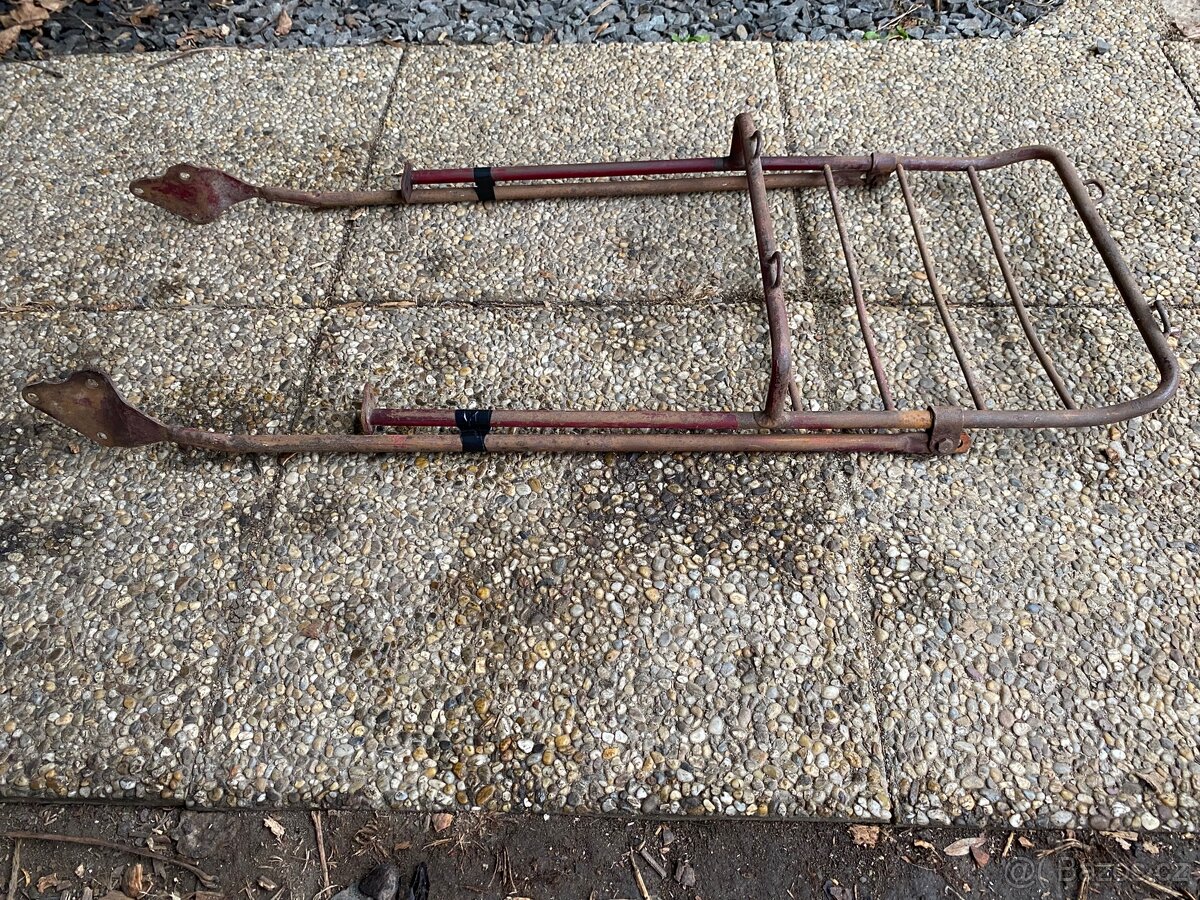 Jawa 250 350 kývačka, Pulbuben - původní nosič - 2